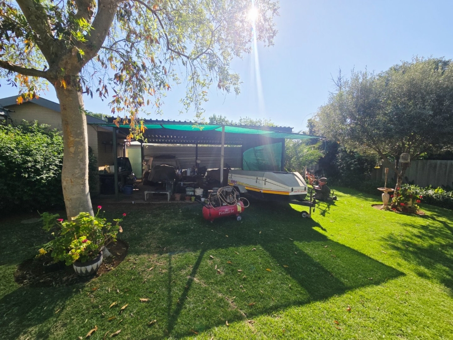4 Bedroom Property for Sale in Fichardt Park Free State